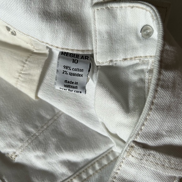 The Limited Shorts - Picture 3 of 3